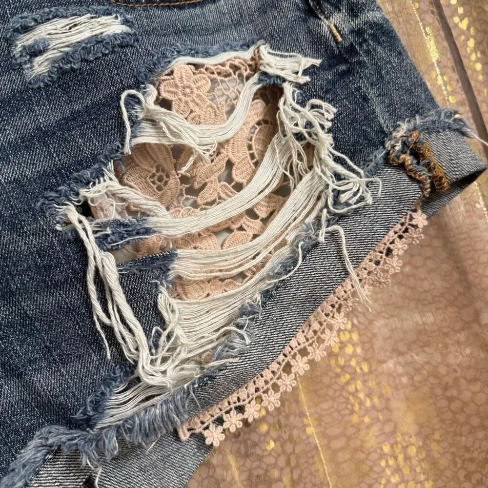 American Eagle Hi Rise Crochet Pocket Boho Distressed Festival Shorts 10